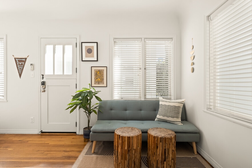 More Photos Of 1525-1537 Union St, San Diego Apartments For Sale