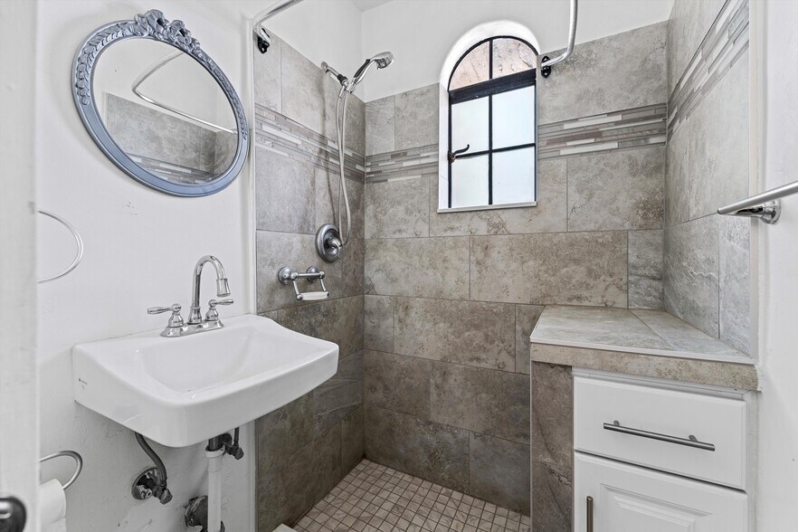 More Photos Of 17539 Elizabeth Lake Rd, Lake Hughes Land For Sale