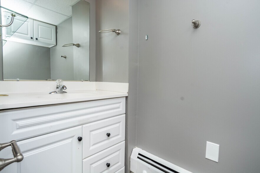 More Photos Of 115 W Mulberry St, Baltimore Office Residential For Sale