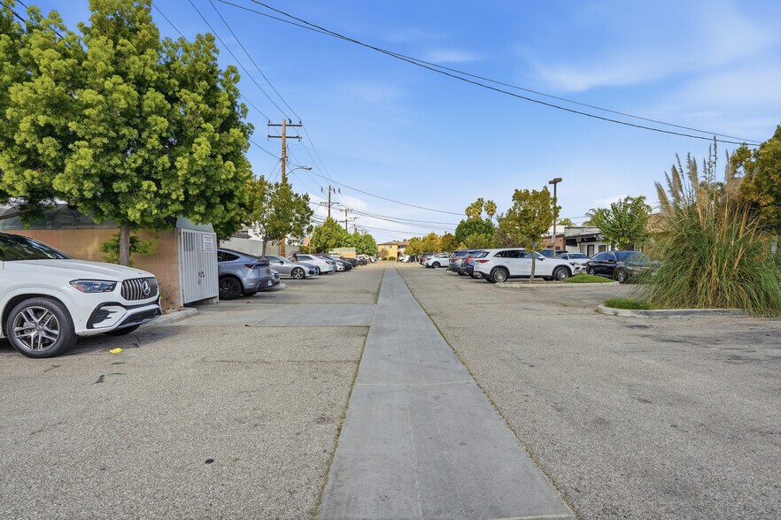 More Photos Of 14015 Van Ness Ave, Gardena Medical For Sale