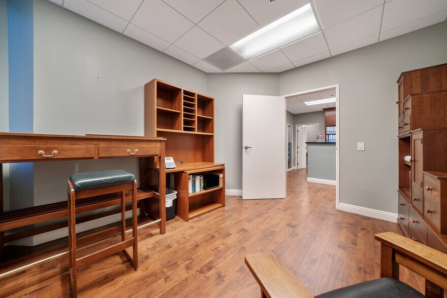 More Photos Of 6B Liberty, Aliso Viejo Office For Sale