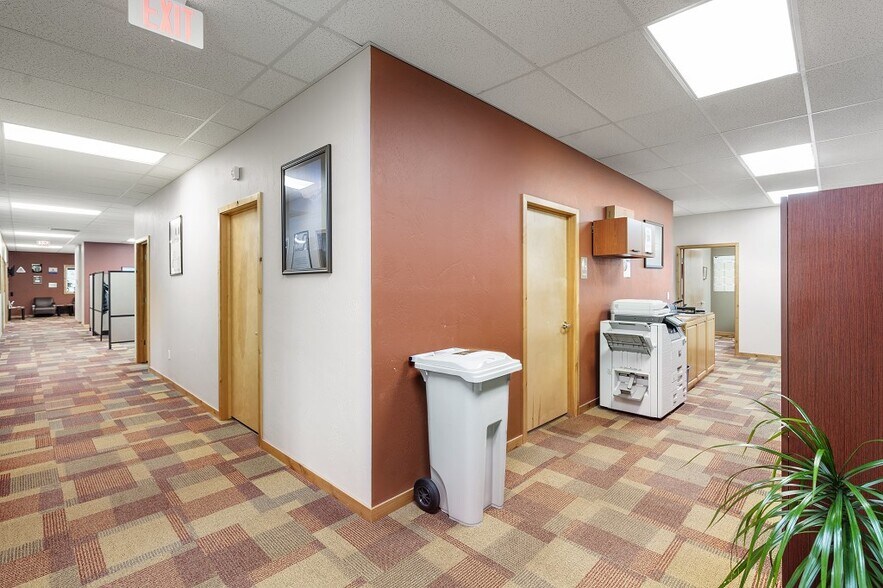 More Photos Of 33 Village Loop Rd, Kalispell Medical For Lease