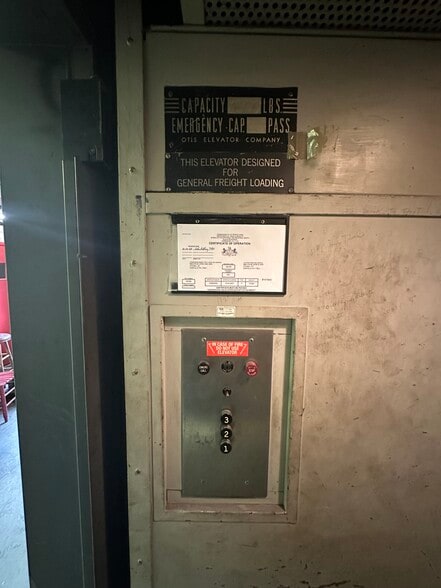 More Photos Of 519 Mill St, Danville General Retail For Sale