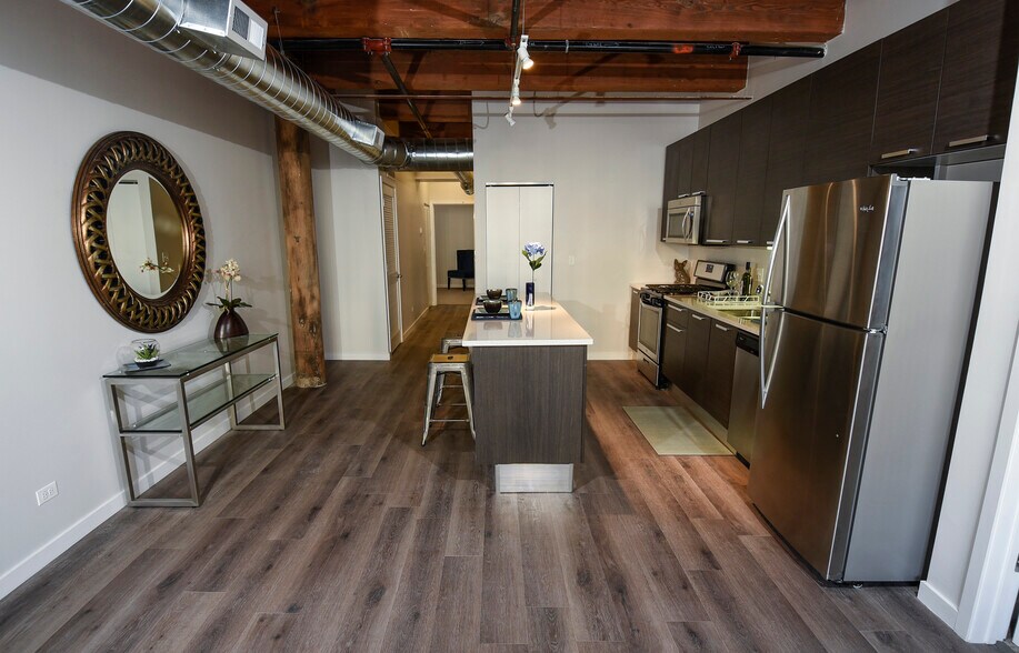 More Photos Of 1323 S Michigan Ave, Chicago Apartments For Sale