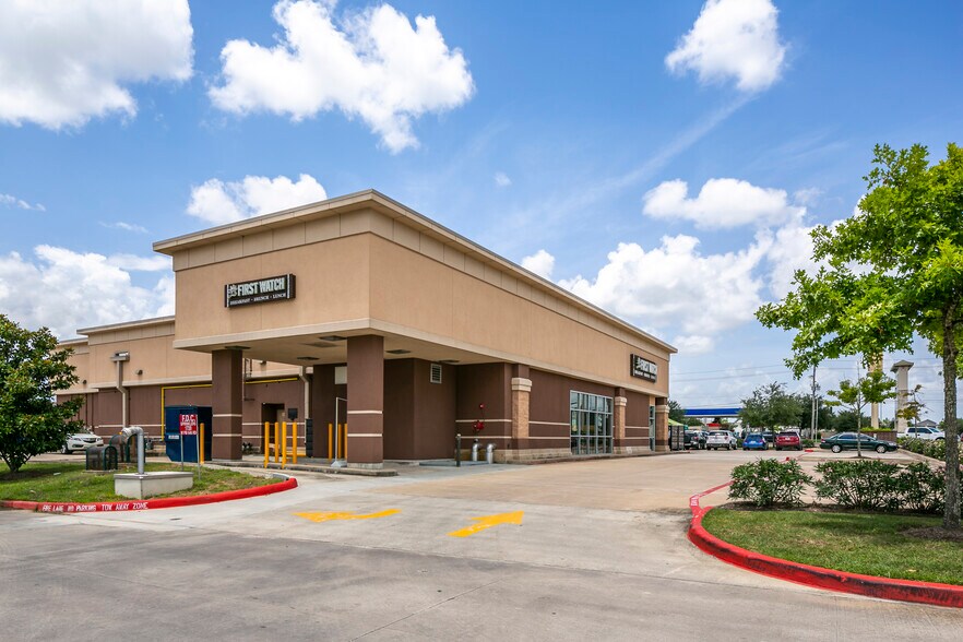 More Photos Of I 45, League City Unknown For Lease