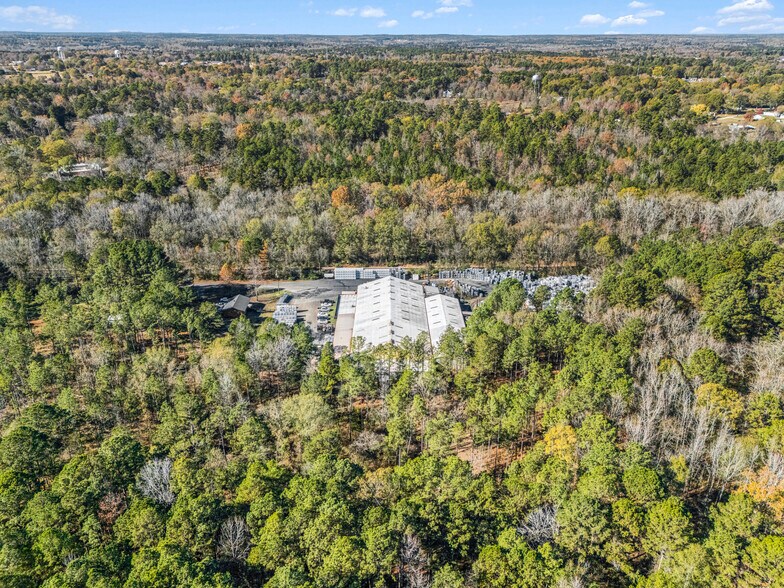More Photos Of 508 Industrial Blvd, Atlanta Industrial For Sale