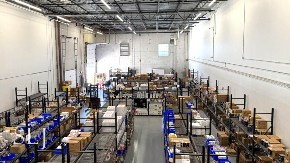 More Photos Of 4400-4420 N Interstate 35, San Antonio Showroom For Sale