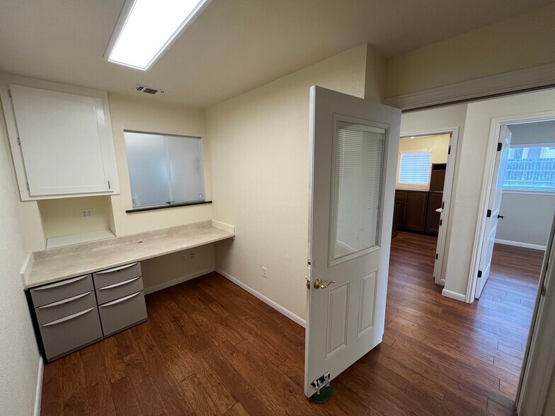 More Photos Of 1260 River Acres Dr, New Braunfels Medical For Lease