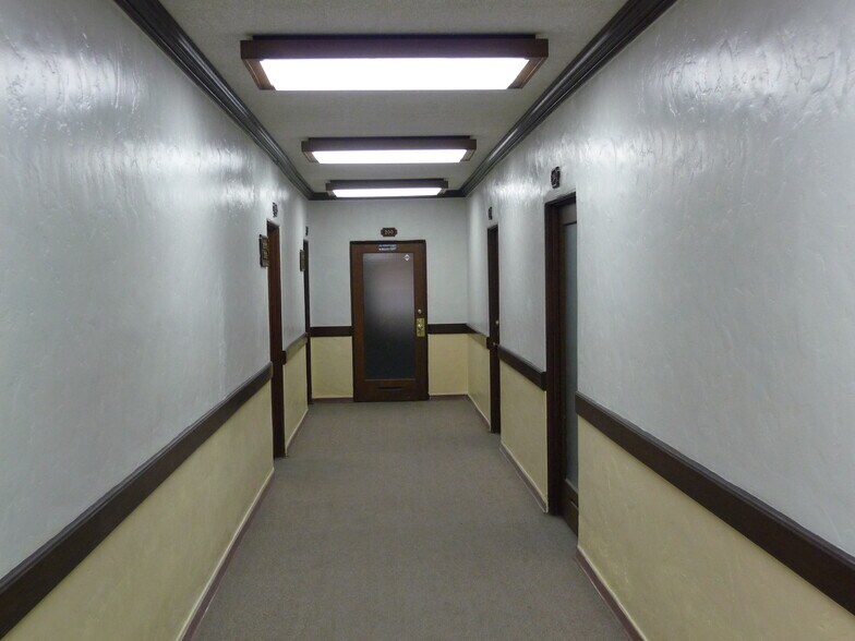 More Photos Of 495 W Main St, El Centro Office Residential For Sale