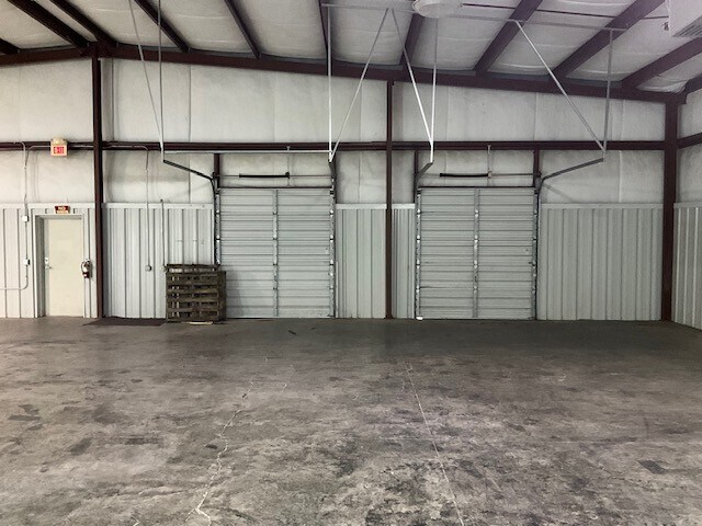 More Photos Of 1913 Alleghany St, High Point Warehouse For Lease