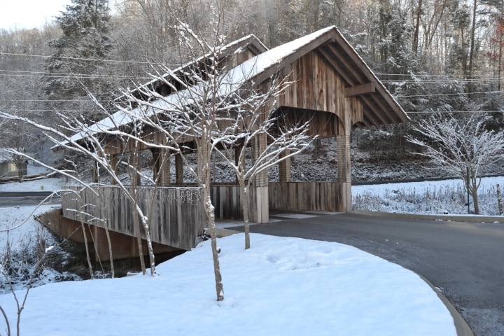 More Photos Of 849 Glades Rd, Gatlinburg Specialty For Sale