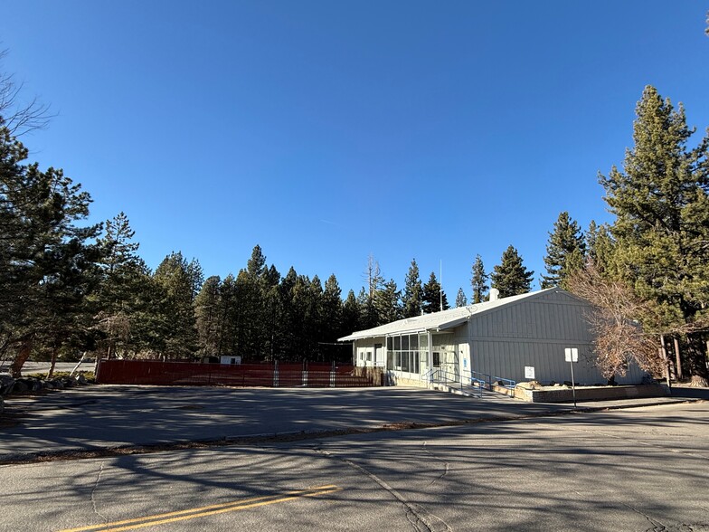 Primary Photo Of 2071 Dunlap Dr, South Lake Tahoe Warehouse For Sale