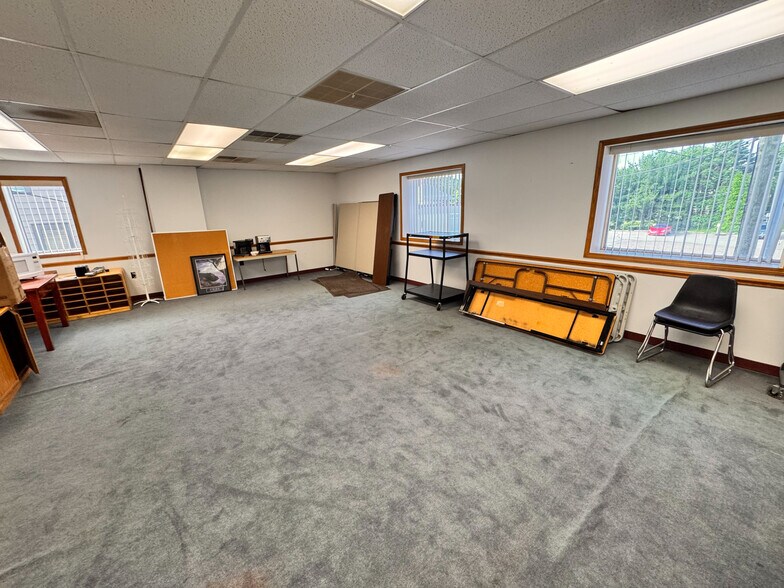 More Photos Of 55 E Main St, Carrollton Office For Sale