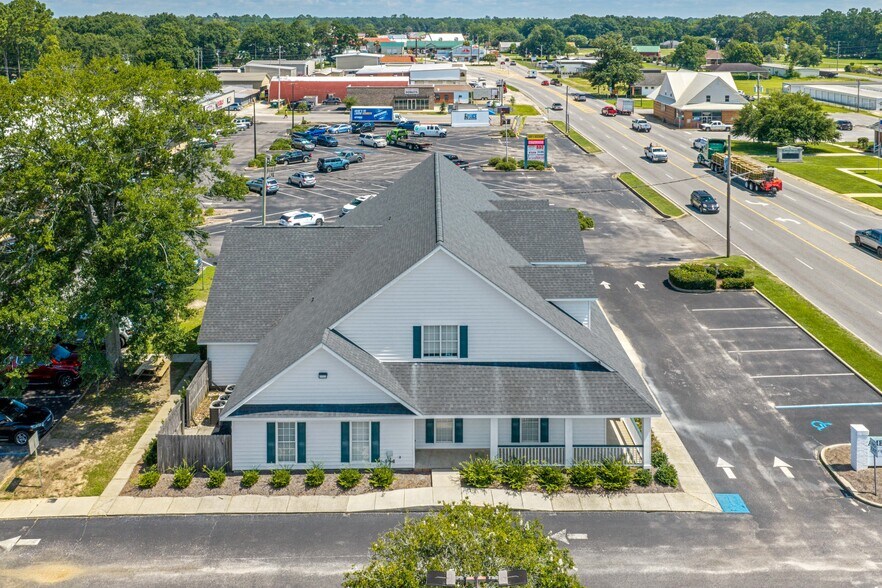 More Photos Of 22193 Highway 59 S, Robertsdale Office For Lease
