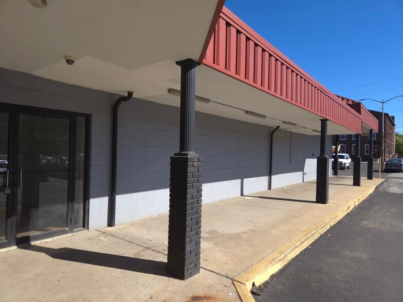 More Photos Of 43 E Bridge St, Spring City Unknown For Lease