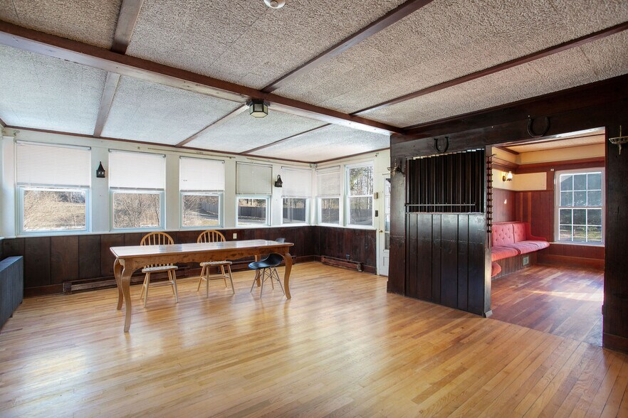 More Photos Of 227 Egremont Plain Rd, North Egremont Office For Sale