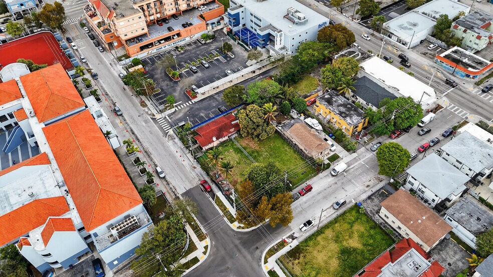 More Photos Of 136 SW 11th Ave, Miami Land For Sale