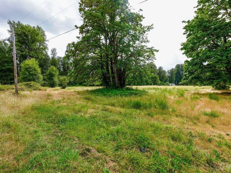 More Photos Of 283 S Main St, Falls City Industrial For Sale