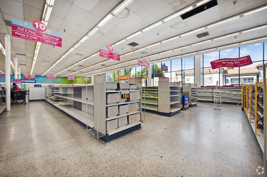 More Photos Of 5270 W Sunset Blvd, Los Angeles Freestanding For Lease