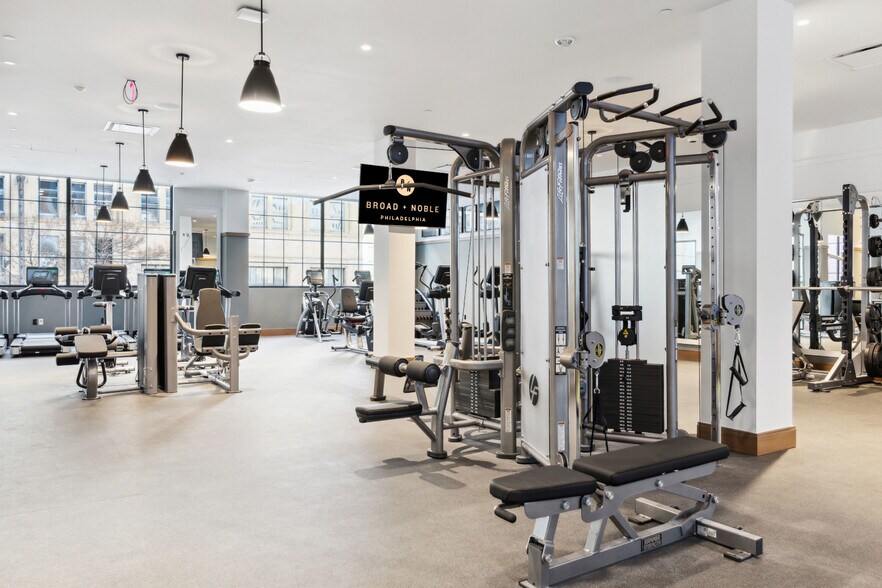 More Photos Of 435 N Broad St, Philadelphia Apartments For Lease