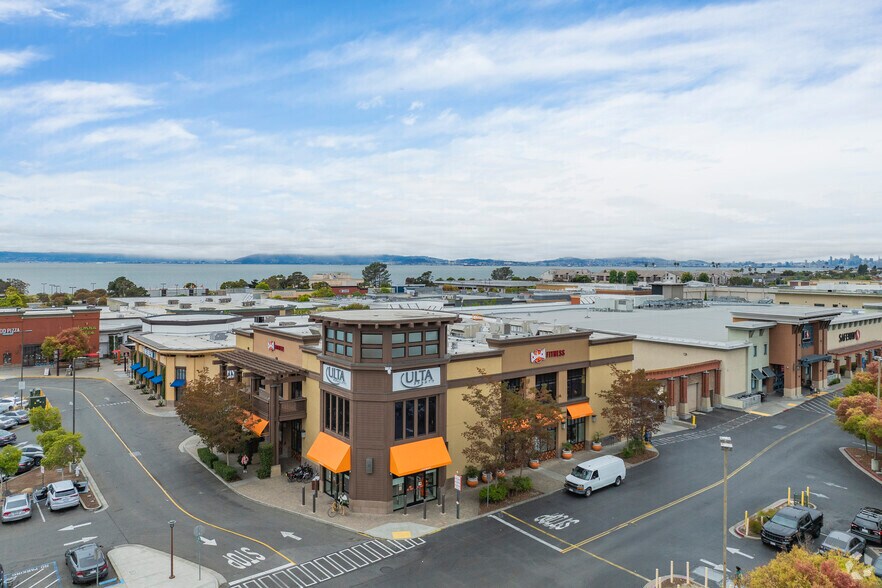 More Photos Of 523-2367 S Shore Ctr W, Alameda Unknown For Lease