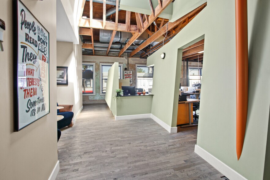 More Photos Of 301 W 4th St, Santa Ana Loft Creative Space For Sale
