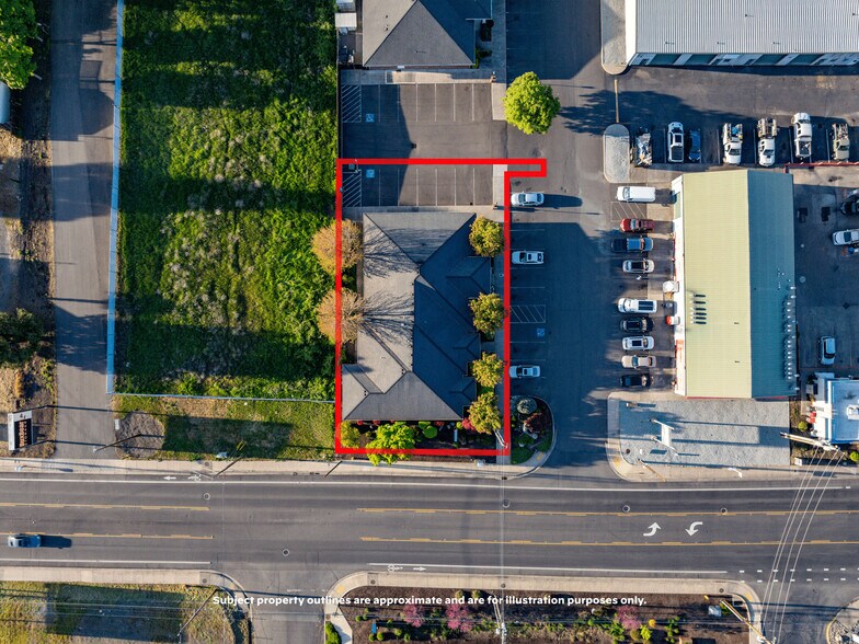 More Photos Of 2436 W Main St, Medford Office For Sale