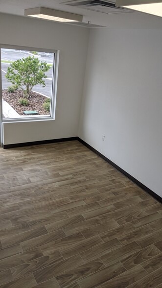 More Photos Of 1550 Tileston Rd, Saint Cloud Warehouse For Lease