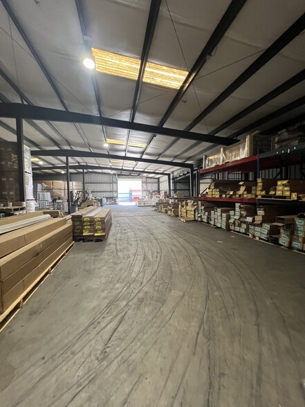 More Photos Of 3961 Wesley St, Myrtle Beach Warehouse For Lease