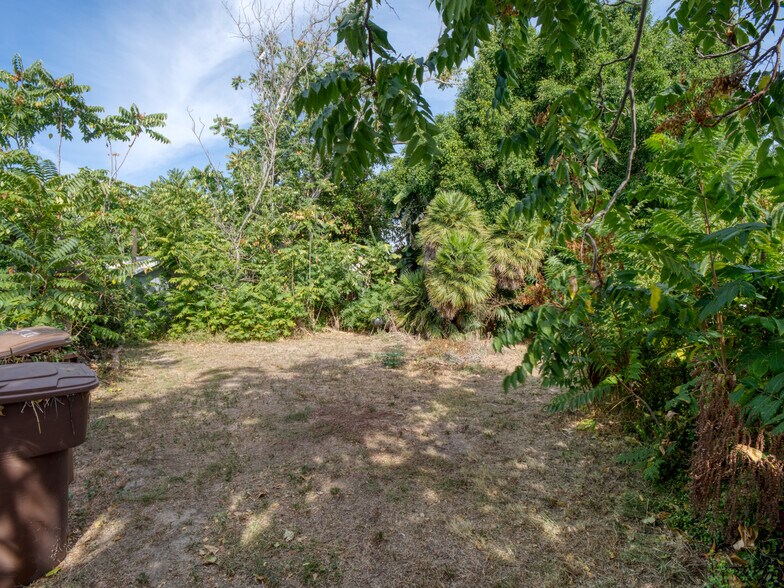 More Photos Of 516 S State College Blvd, Anaheim Land For Sale