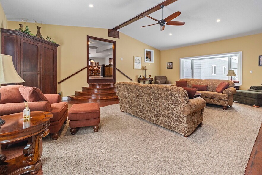 More Photos Of 18 Mckabe Rd, Colton Storefront Retail Residential For Sale