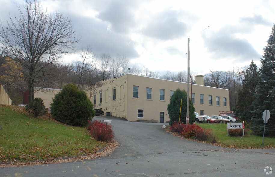Primary Photo Of 630 7th Ave, Troy Warehouse For Sale