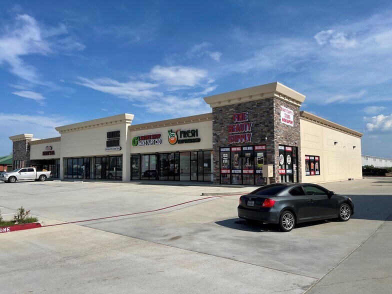 More Photos Of 23135 Morton Ranch, Katy Storefront For Lease