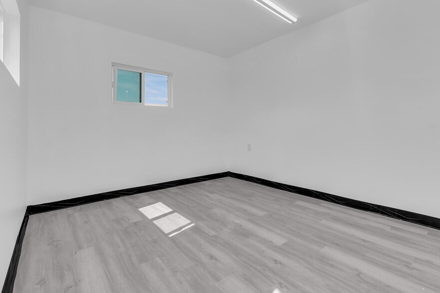 More Photos Of 2045 Harbor Blvd, Costa Mesa Land For Lease