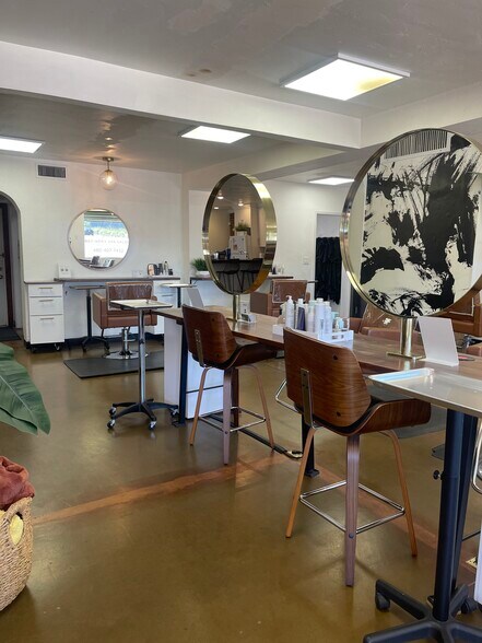 Primary Photo Of 2546 E Indian School Rd, Phoenix Storefront Retail Office For Lease