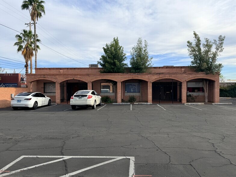 More Photos Of 3045 N 1st Ave, Tucson Office For Sale