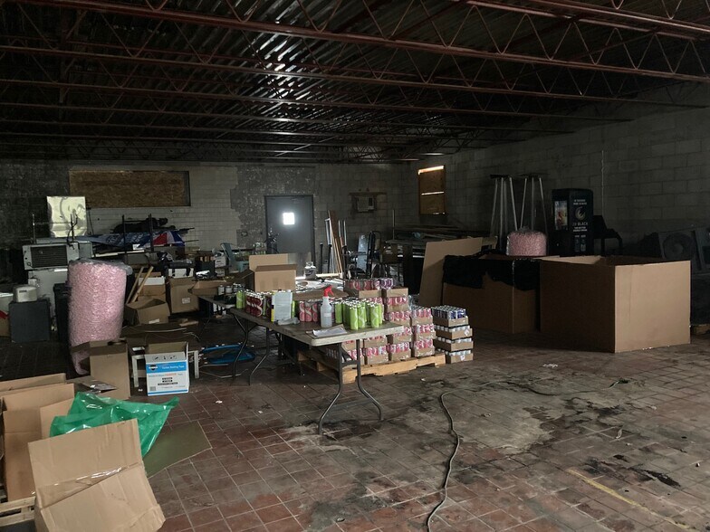 More Photos Of 907 W Broad St, Columbus Restaurant For Sale