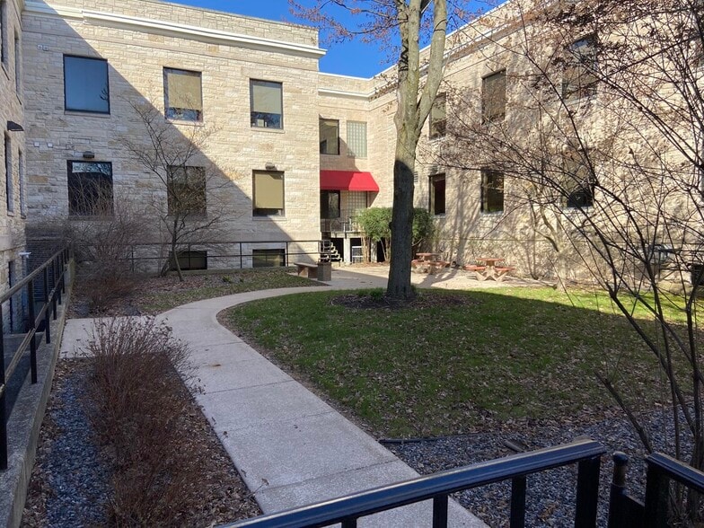 More Photos Of 1111 E South River St, Appleton Apartments For Sale