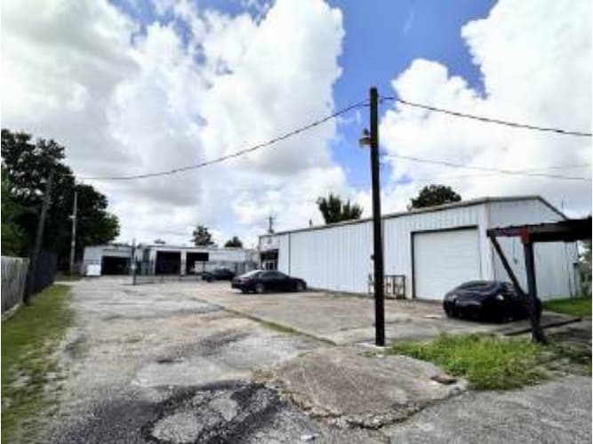 More Photos Of 1453 Hopper Rd, Houston Warehouse For Sale