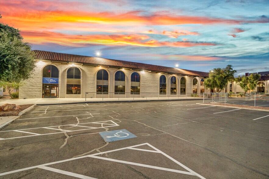 Primary Photo Of 4220 S Maryland Pky, Las Vegas Unknown For Lease