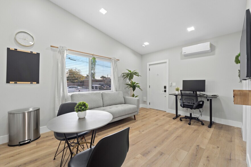 More Photos Of 3019-23 E 10th Street, National City Apartments For Sale
