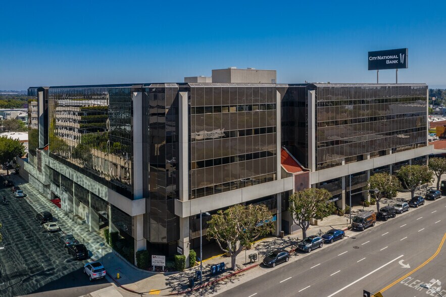 More Photos Of 11500 W Olympic Blvd, Los Angeles Medical For Lease
