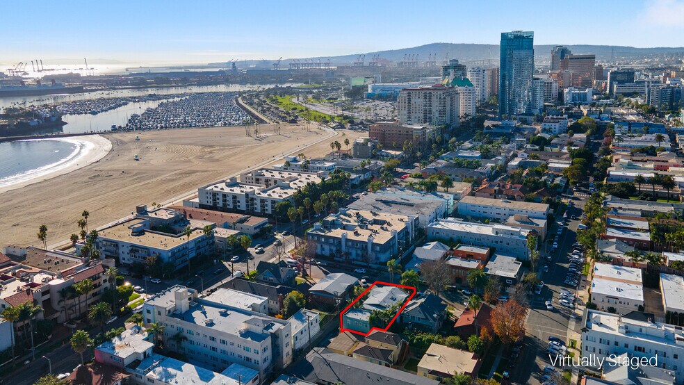 More Photos Of 32 Orange Ave, Long Beach Apartments For Sale