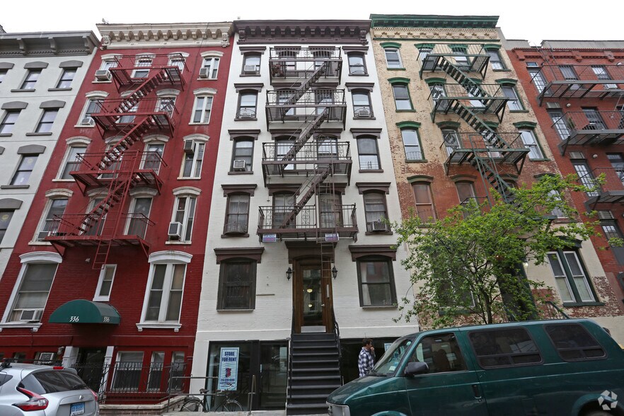 More Photos Of 334 E 6th St, New York Apartments For Lease