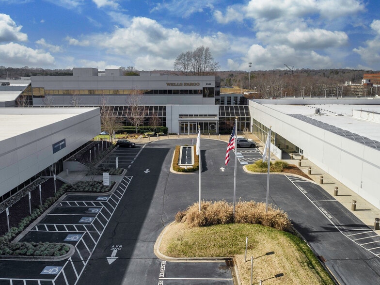 Primary Photo Of 7207 IBM Dr, Charlotte Office For Lease