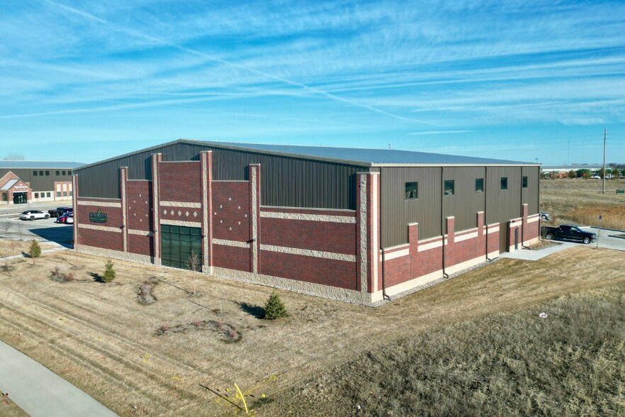 Primary Photo Of 2220 SW Vintage Pky, Ankeny Baseball Field For Sale