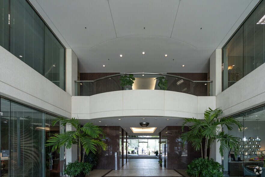More Photos Of 16055 Space Center Blvd, Houston Office For Lease