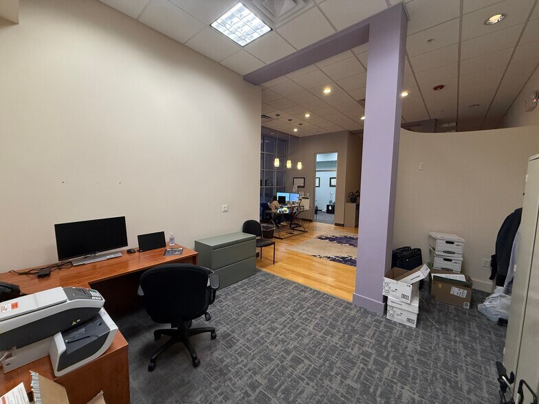 More Photos Of 961687 Gateway Blvd, Fernandina Beach Medical For Lease