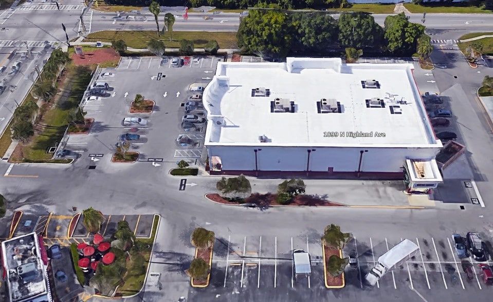 More Photos Of 1899 N Highland Ave, Clearwater Drugstore For Lease