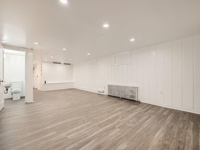 More Photos Of 2116 N Charles St, Baltimore Apartments For Sale